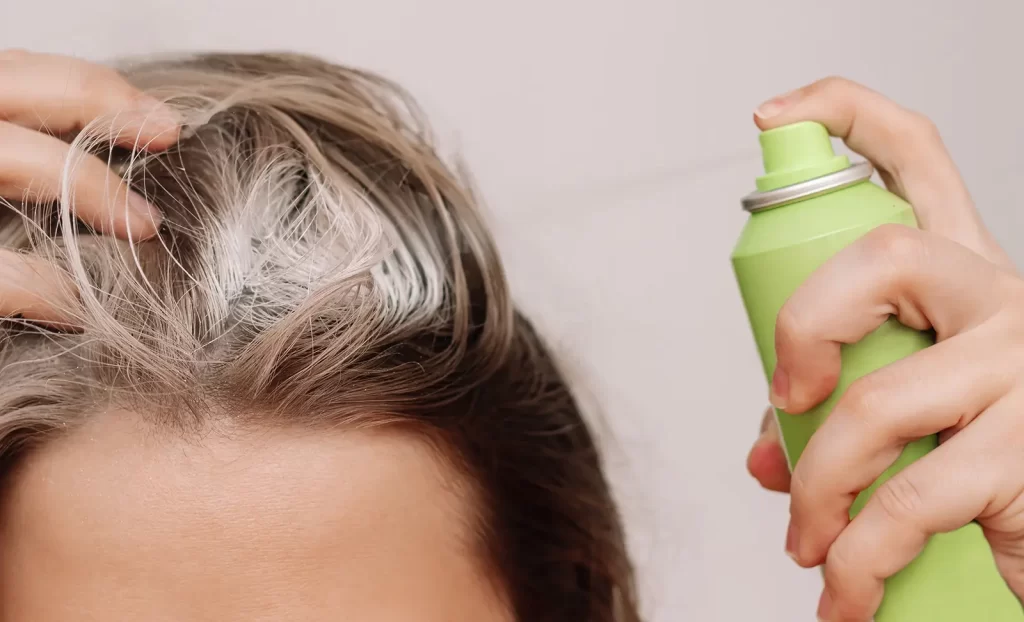 Dry shampoo on hair